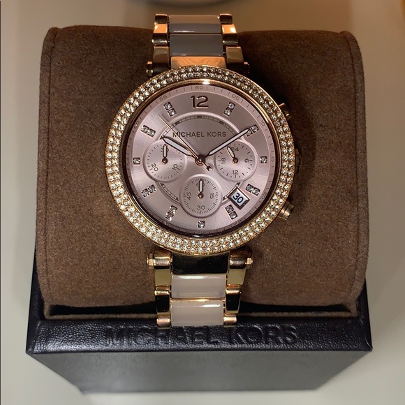 Michael Kors Women’s Blush & Rose Gold Watch - Picture 1 of 3